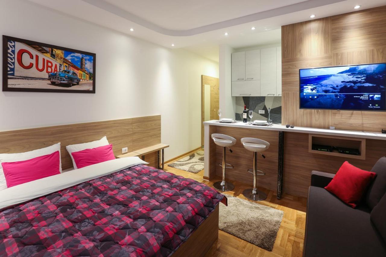 Apartment Promenada 30 Novi Sad Dış mekan fotoğraf