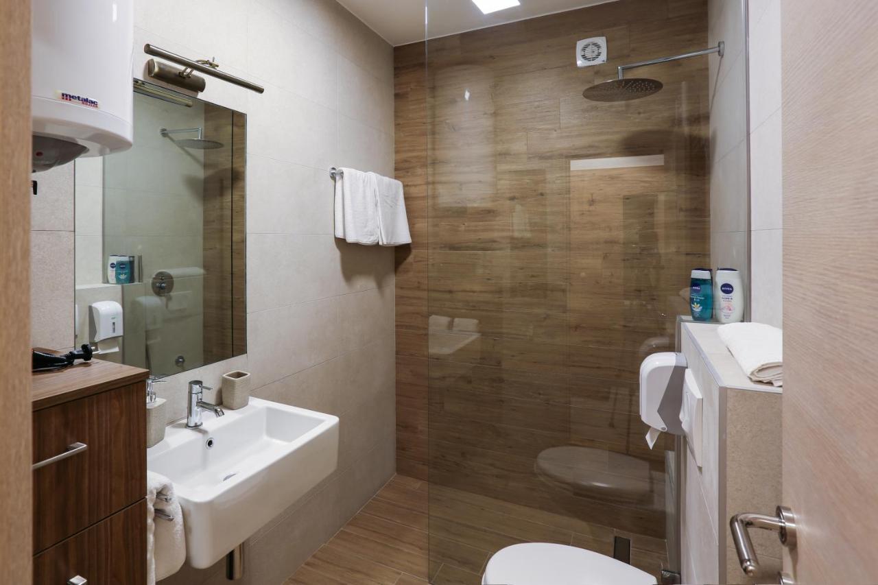 Apartment Promenada 30 Novi Sad Dış mekan fotoğraf